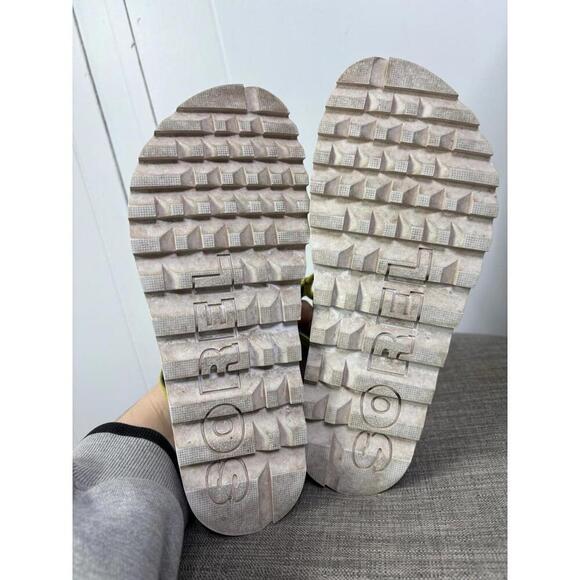 Sorel Sandals Womens Size 7.5 Neon Yellow Roaming Lace Gladiator Kidcore - Picture 7 of 9